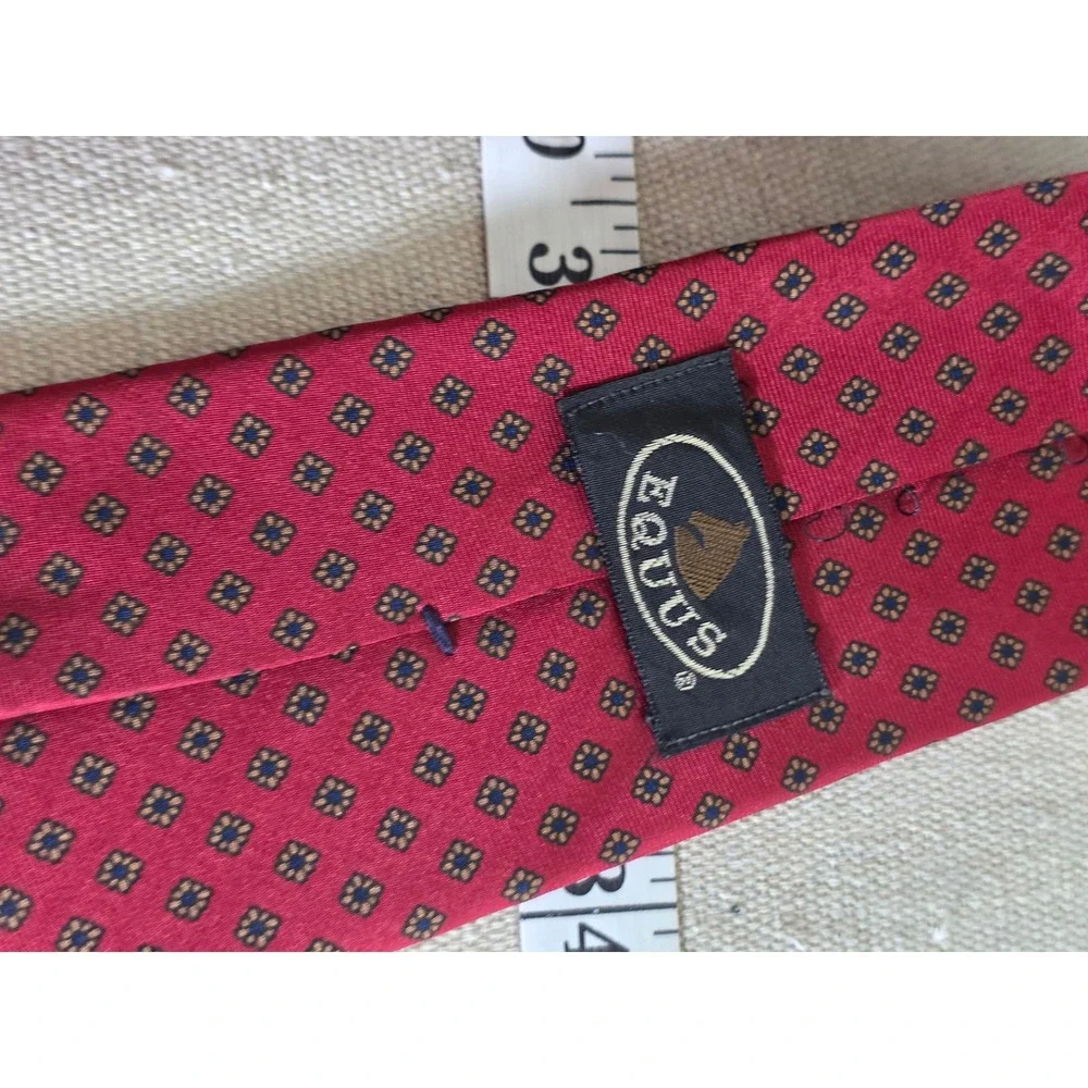 Equus Mens Silk Necktie Burgundy Red Geometric Medallion Pattern Classic Tie
